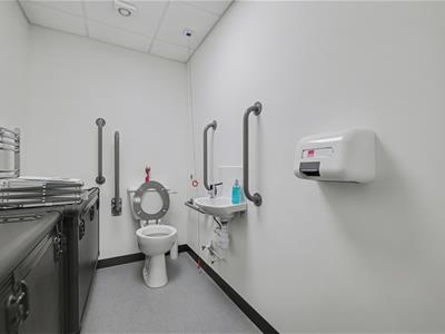 Picture 4